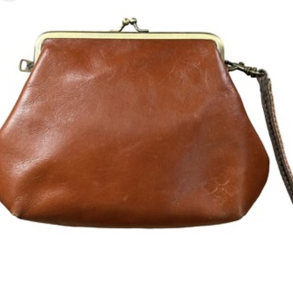 Patricia Nash Handbags - Patricia Nash Brown Leather clutch